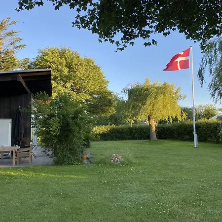 펜션 Erkki - 500m From The Sea By Interhome 하데르슬레우